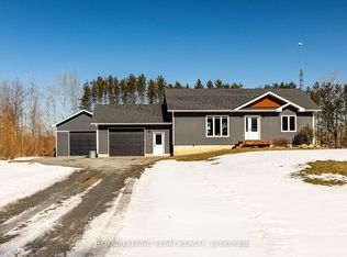 10625 Loughlin Ridge Rd, North Dundas, ON K0E1S0