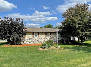 518 NW 6th St, Washington, IN 47501