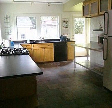 5th image of 5130 Virginia Ave