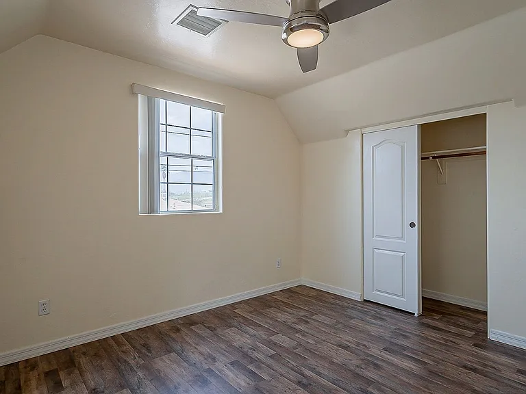 1718 N. 4th Ave. — Photo 12