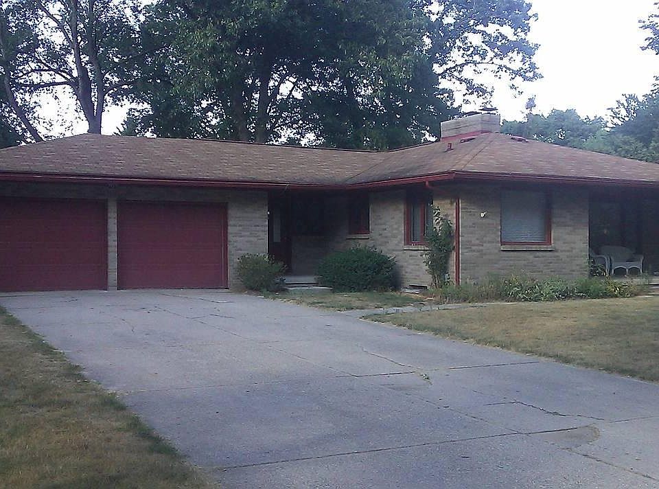 1st image of 7037 Bridgewater Dr SE