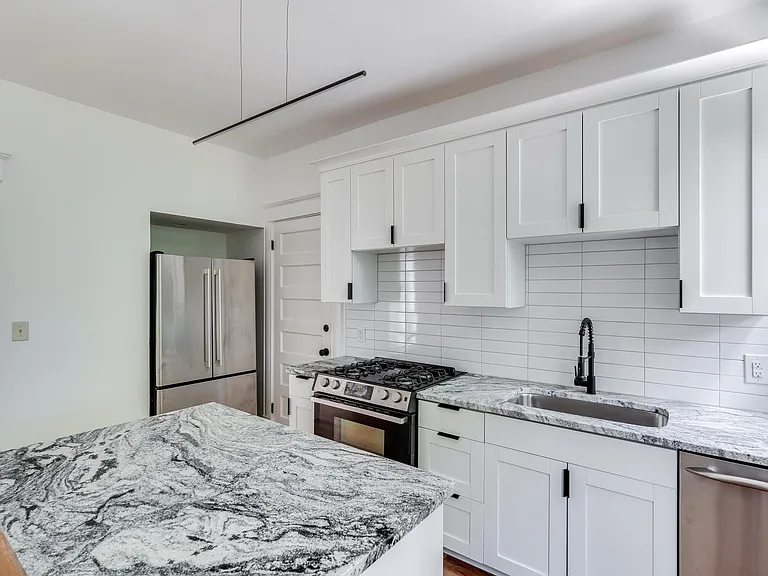 1826 Hanfield St #1 — Photo 2