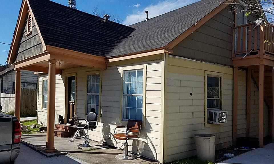 1st image of 6927 Japonica St