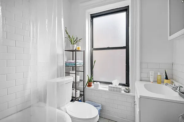 Rented by Corcoran | media 10