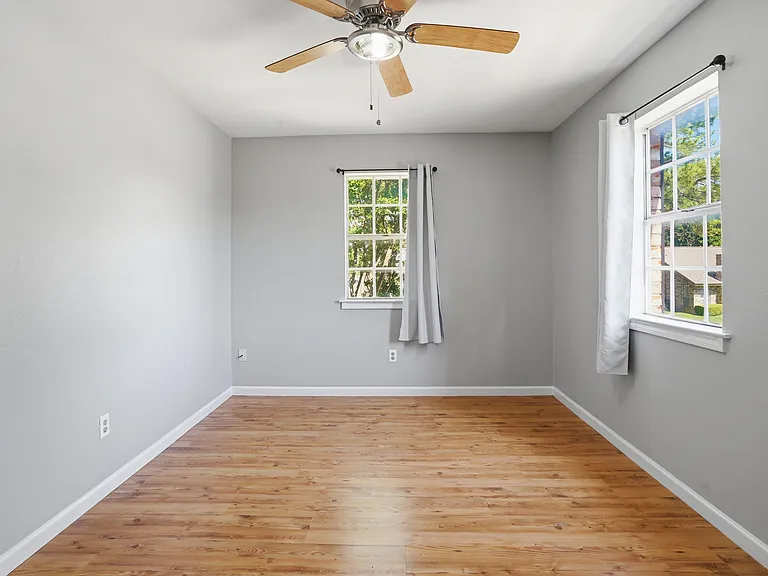 2319 Saint Gregory St — Photo 14
