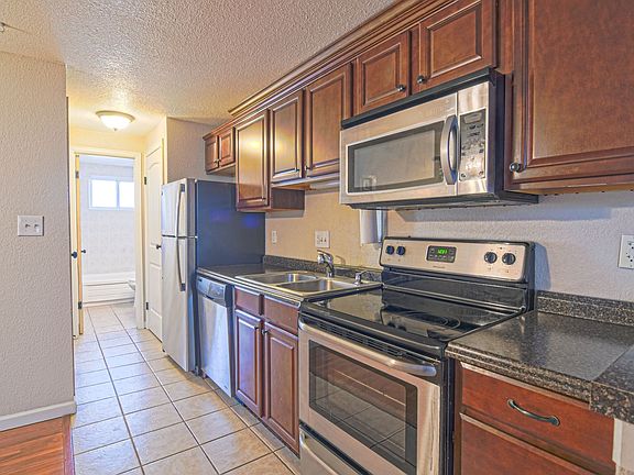4th image of 41 S Lincoln St APT 301
