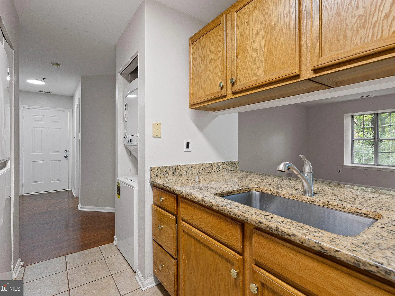 2 bed, 2.0 bath, $1,700 — Photo 4