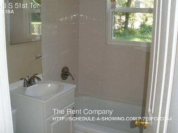 4th image of 2913 S 51st Ter