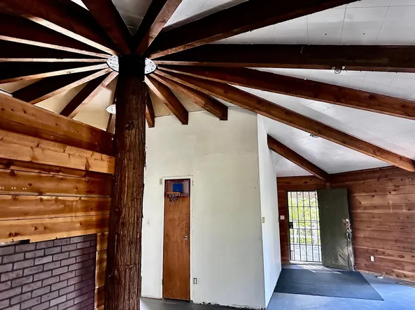 15220 Silver Ridge Rd, Volcano, CA 95689