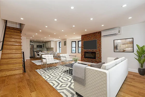 Rented by Friedman Mayer, LREB | media 1