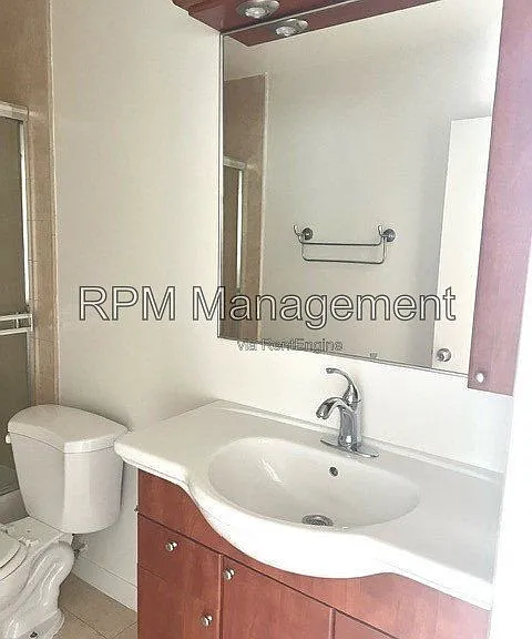 20327 Saticoy St #307 — Photo 9