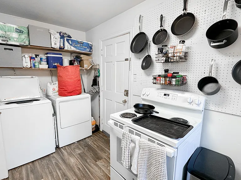 1801 Arapahoe Ave — Photo 4