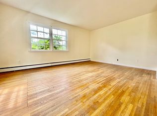 99 Columbia Ave FLOOR 2, Hartsdale, NY 10530