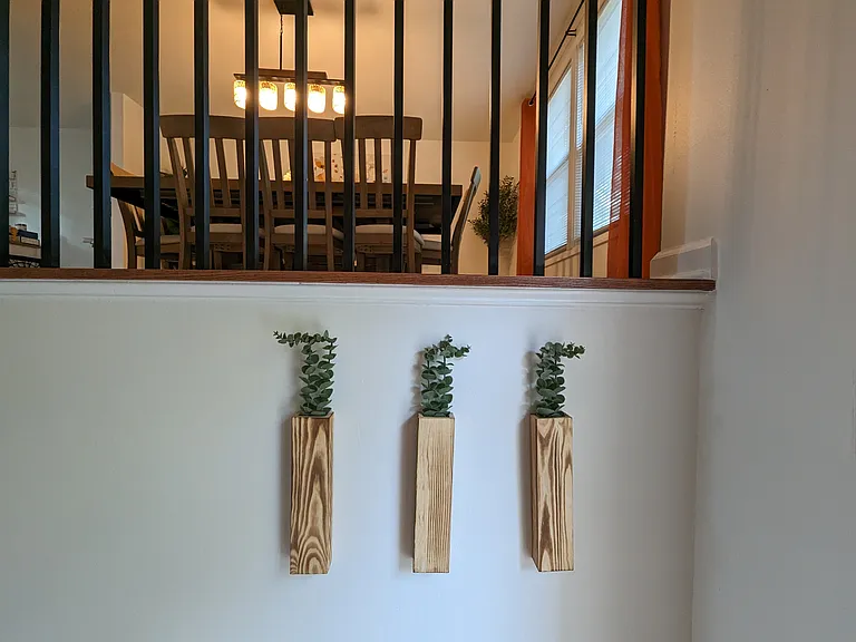 116 Abbott Ln — Photo 2