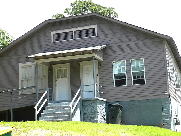 1409 S Martin St #B — Photo 2