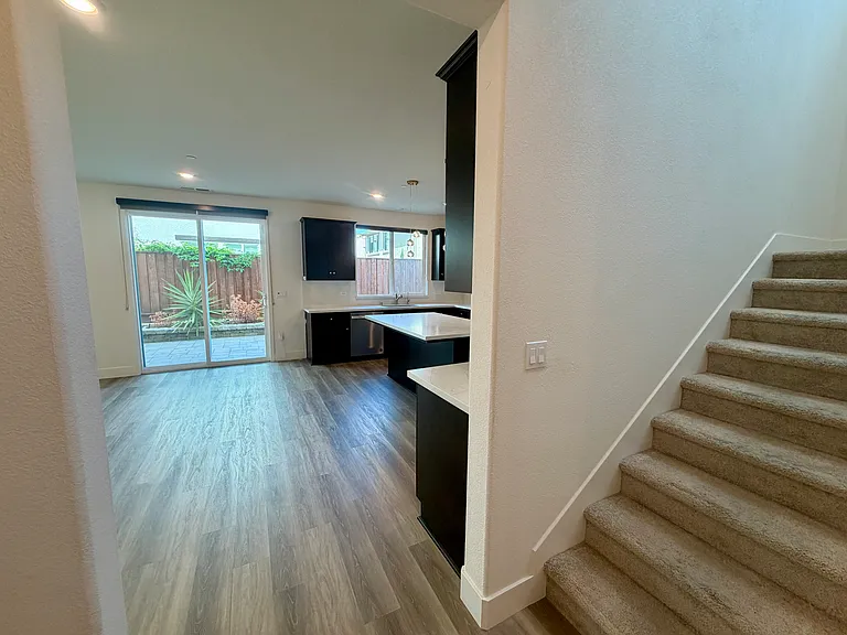 453 Ramos Ranch Rd — Photo 12