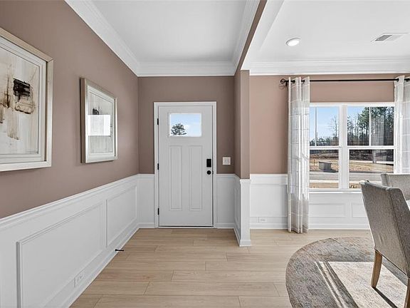 4th image of 109 Shire Loop