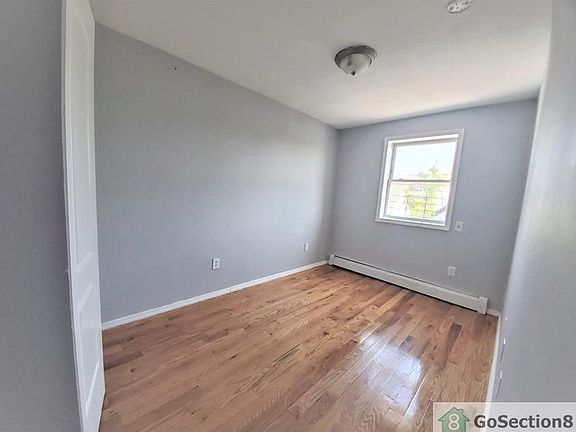 4th image of 3131 Seagirt Blvd #2