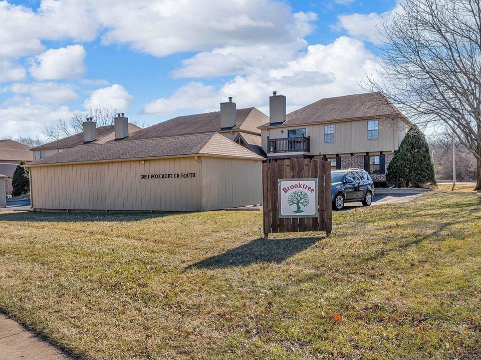 1st image of 5651 SW Foxcroft South Cir #1
