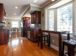 N81W5227 Bywater Ln, Cedarburg, WI 53012