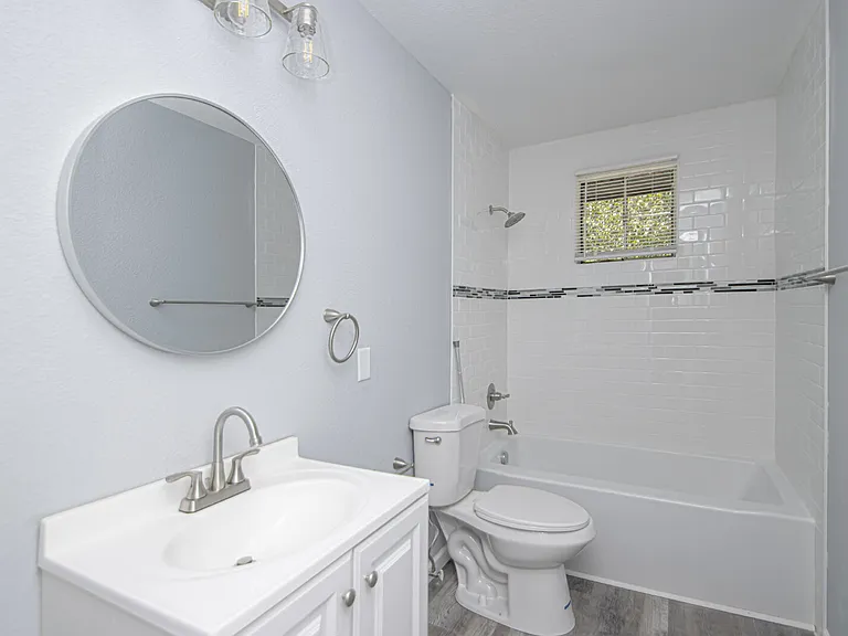 35 Hiland Pl #B — Photo 22