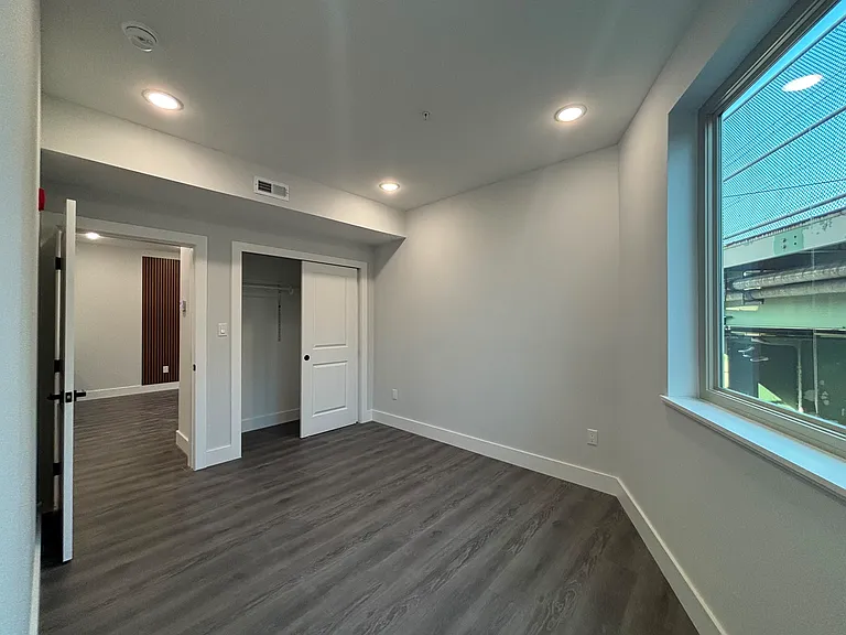 1108 W Dauphin St #5B — Photo 8