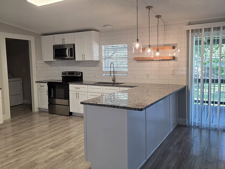 26652 Glenhaven Rd — Photo 15