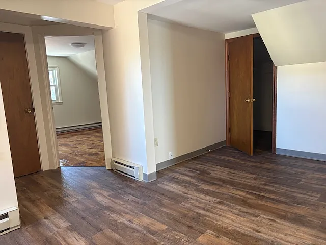 Extended Living Room
Engrance to Bedroom #3