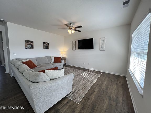 3rd image of 150 Village Way