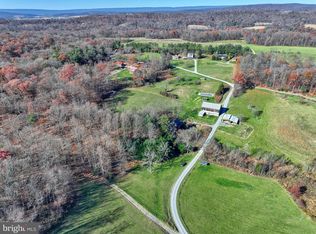 2 Greening Life Ln, Shermans Dale, PA 17090