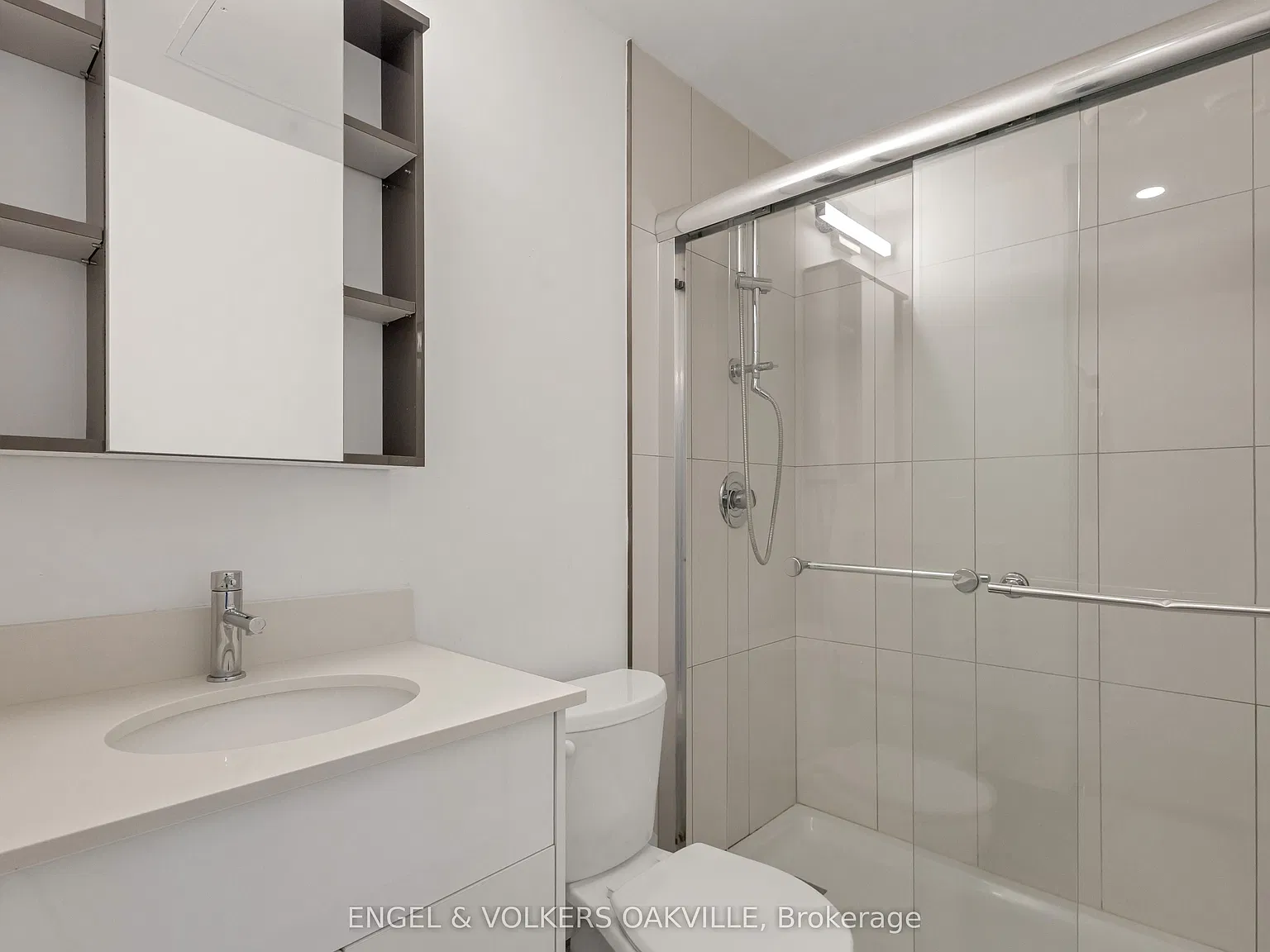 2 bed, $1,850 — Photo 3