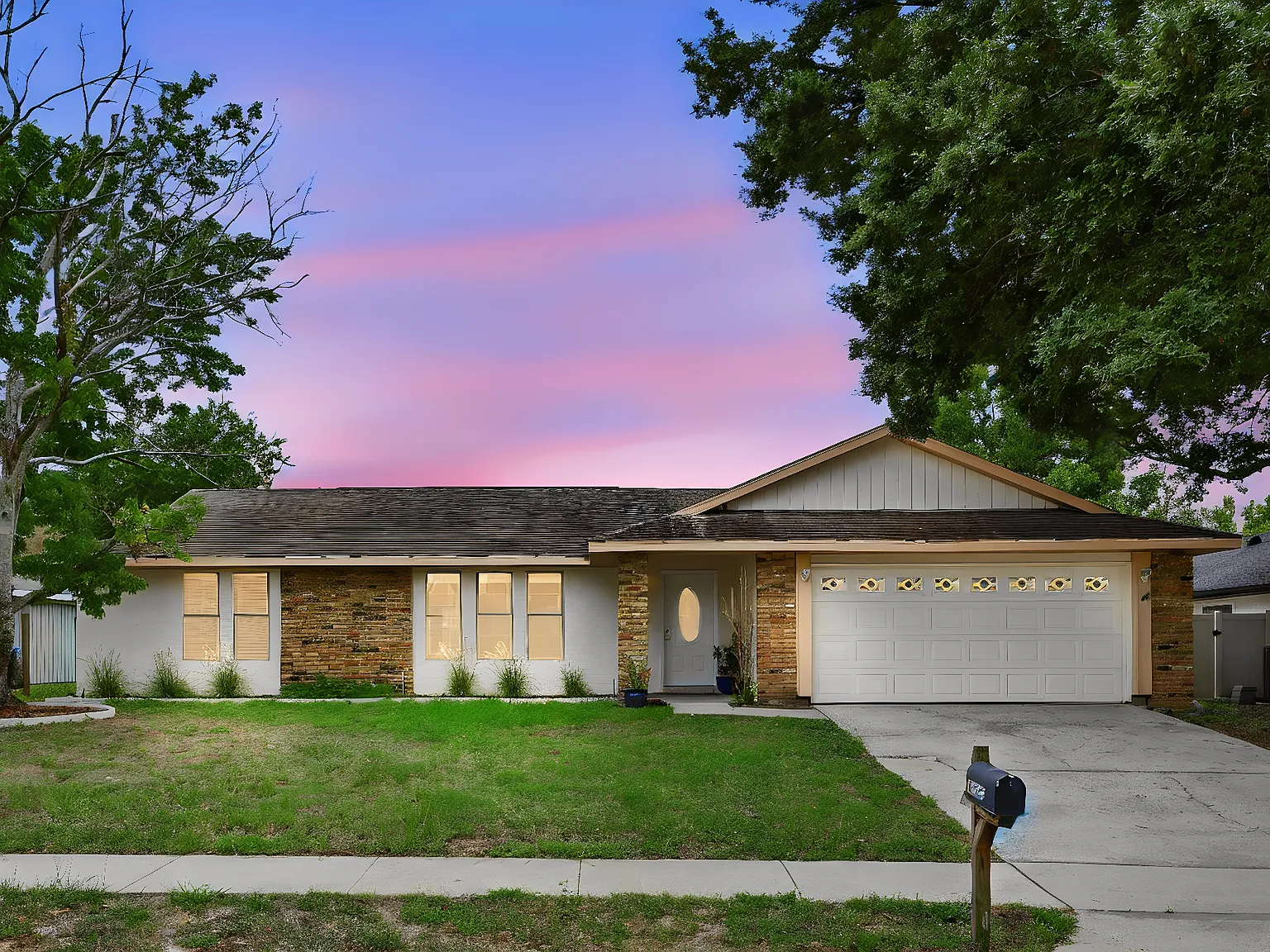 4 bed, 1756 sqft, $2,950 — Photo 1