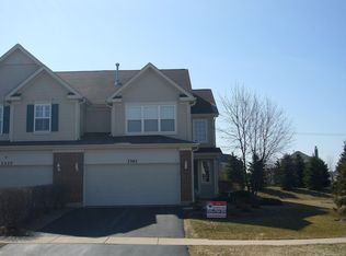 3343 Saint Michel Ct, Saint Charles, IL 60175