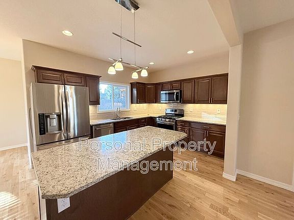 3rd image of 11608 NE 2nd Ave