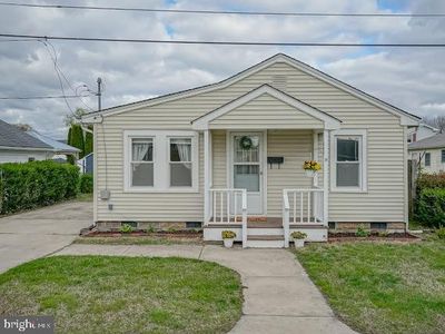 9 University Dr, Pennsville, NJ, 08070