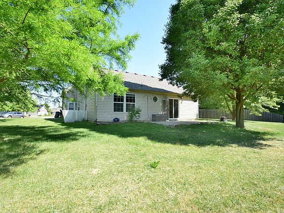 5th image of 1563 Dale Ct