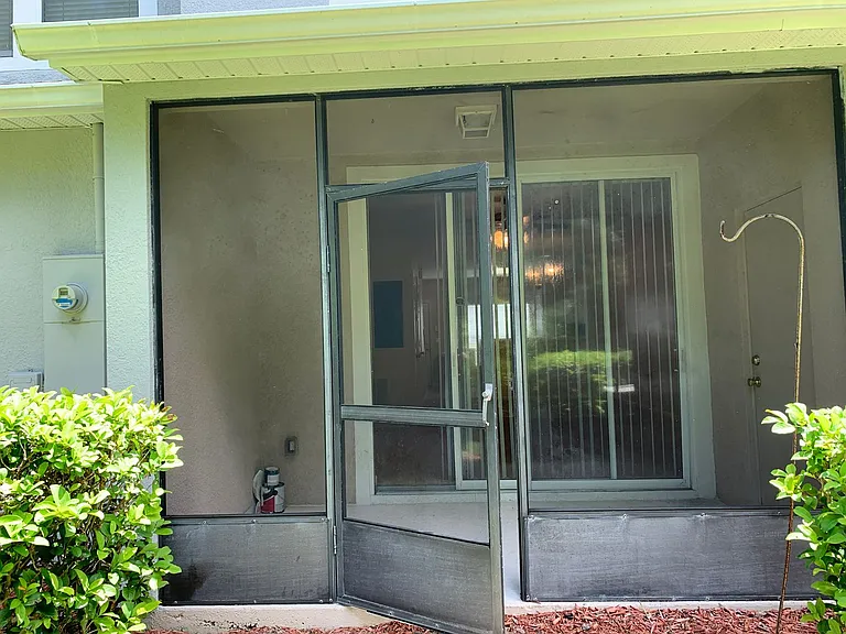796 Shropshire Loop — Photo 12