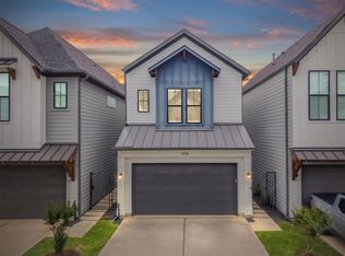 9018 Wellspring Dr, Houston, TX 77080