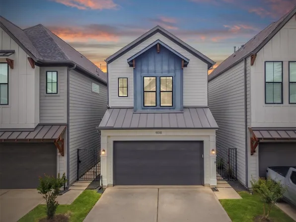 9018 Wellspring Dr, Houston, TX 77080