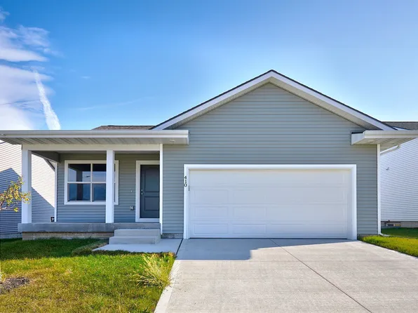 410 Commons Dr, Carlisle, IA 50047