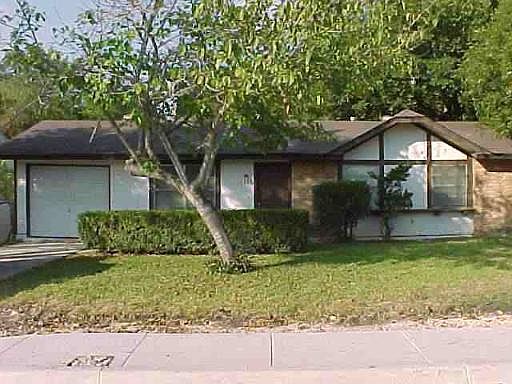 1st image of 7335 GLEN CROSS DR