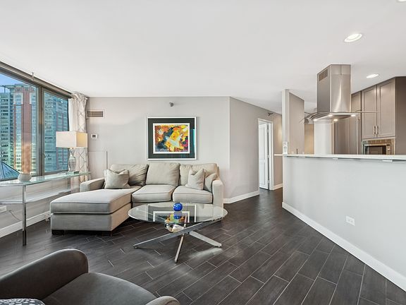 5th image of 480 N McClurg Ct APT 1202
