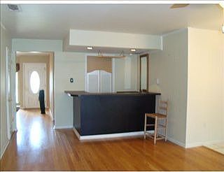 4th image of 72 Lucaya Dr