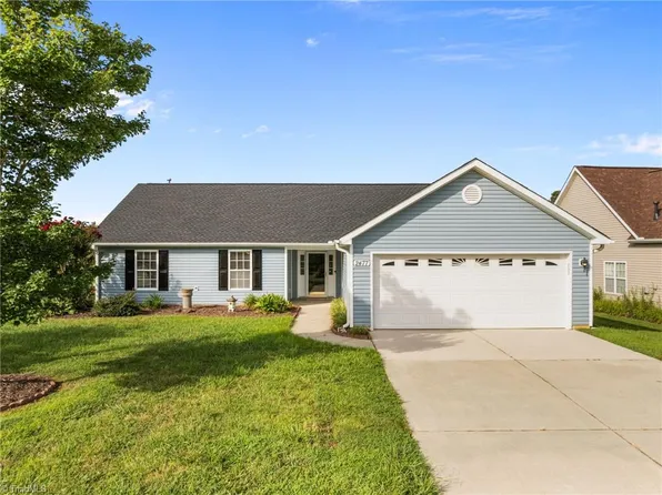 2477 Pepperstone Dr, Graham, NC 27253