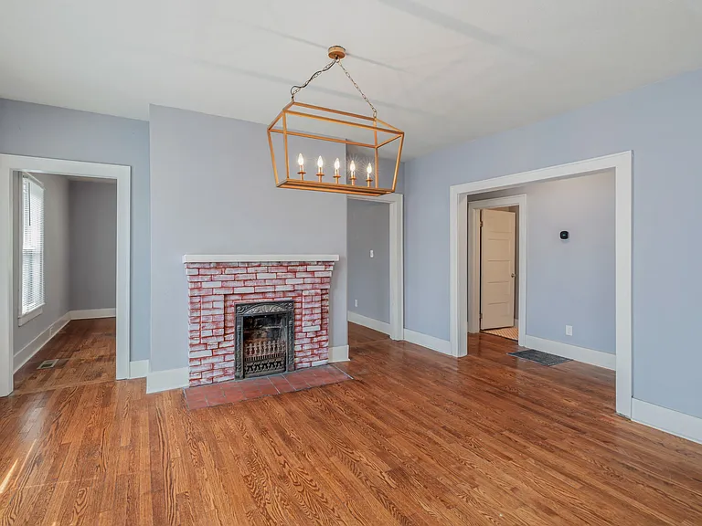 1309 Fairfax Ave — Photo 11