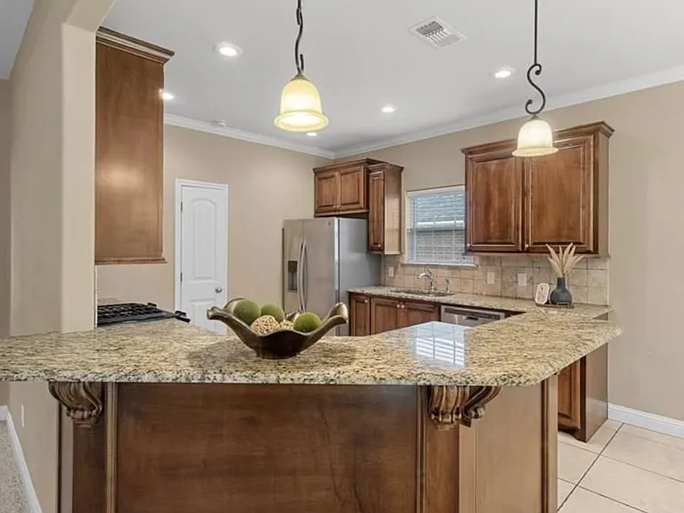 5005 Hidden Acres Dr — Photo 12