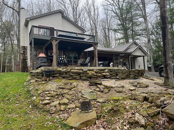 495 White Oak Dr