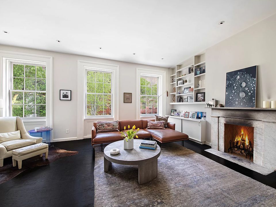 ST  134 W 13th St #1, New York, NY 10011 | Zillow
