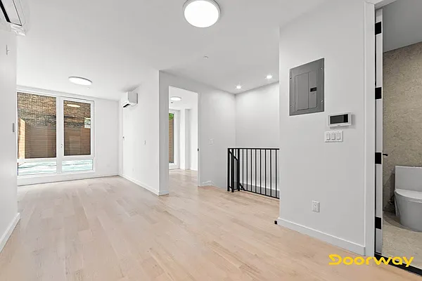 Rented by Doorway NYC, LLC | media 17