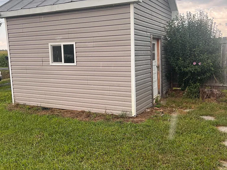 141 Frogtown Ln — Photo 23